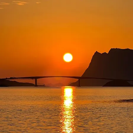 Lyngvaer Seabreeze - Jacuzzi & Sauna - No 29 別荘 Kleppstad