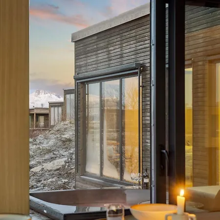 Lyngvaer Seabreeze - Jacuzzi & Sauna - No 29 Kleppstad