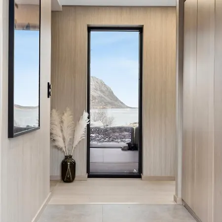 Holiday home Sentralt I Lofoten Kleppstad