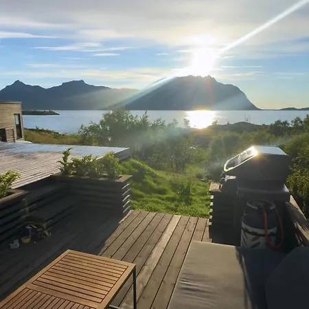 Lyngvaer Seabreeze - Jacuzzi & Sauna - No 29 Feriehus *