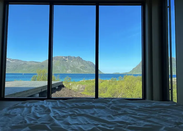 Lyngvaer Seabreeze - Jacuzzi & Sauna - No 29 Kleppstad