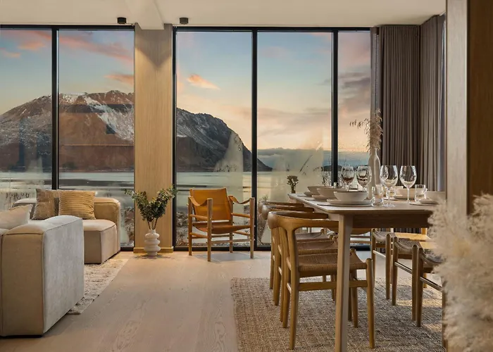 Lyngvaer Seabreeze - Jacuzzi & Sauna - No 29 Сasa de vacaciones