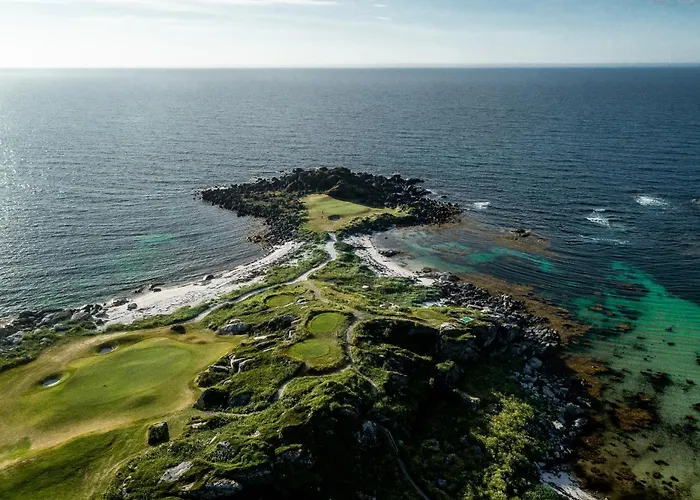 Lyngvaer Seabreeze - Jacuzzi & Sauna - No 29