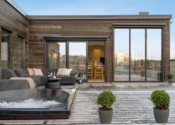 Lyngvaer Seabreeze - Jacuzzi & Sauna - No 29 Casa vacanze Kleppstad