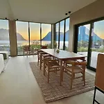 Lyngvaer Seabreeze - Jacuzzi & Sauna - No 29 بيت للعطل Kleppstad