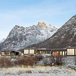 بيت للعطل Lyngvaer Seabreeze - Jacuzzi & Sauna - No 29 *